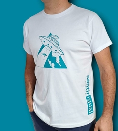 Remera Ovni - comprar online