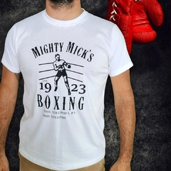 Remera Box en internet