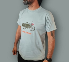Remera Surfing
