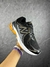New Balance 860 - Preto/Laranja