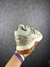 New Balance 860 - Creme - comprar online