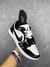 Jordan 1 Low Preto/Branco sola Azul - Vip Tênis