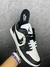 Jordan 1 Low Preto/Branco na internet