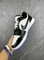 Jordan 1 Low Preto/Branco sola Azul na internet