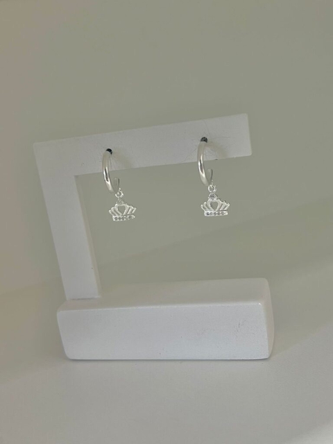 Argolinha Tarraxa Com Pingente Coroa Com Zircônias Prata 925