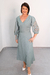 VESTIDO EM CREPE COM BORDADO