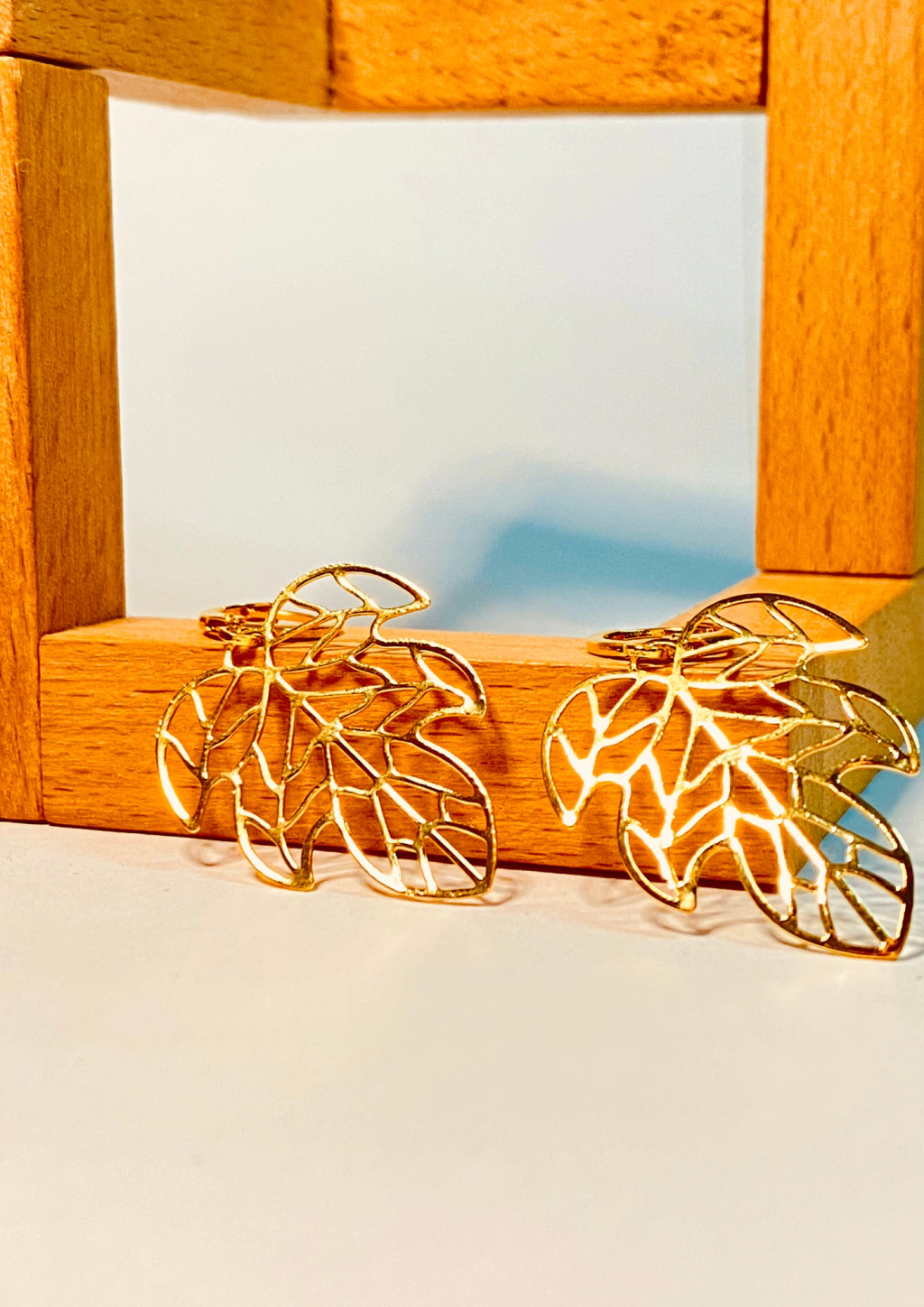 Semijoia Folha Vazada