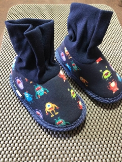Pantufla Botita estampada Niño - Cherry