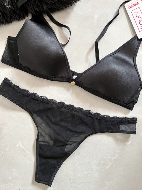 MEI Conjunto triángulo microfibra