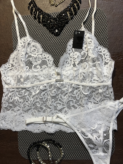 ANASTASIA Conjunto top puntilla y Colales regulable