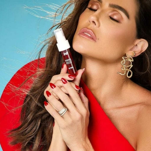 Calda Beijável Picante Intt E Deborah Secco