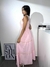 Vestido longo com detalhes na costura na internet