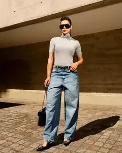 BLUSA DE GOLA ALTA - comprar online