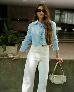 CAMISA CROPPED M/L VISTA LAÇOS - comprar online