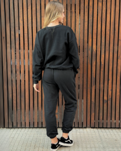 Jogger Cipre Frisado Negro en internet