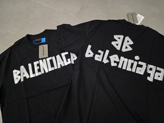 Remera Balenciaga Grey tape en internet