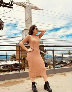 Vestido Canelado Gola Alta 2325 na internet