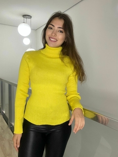 Blusa Cacharrel Feminina Canelada de Tricot Gola Alta Básica Casual Segunda Pele Moda Inverno - Aquarella Tricot