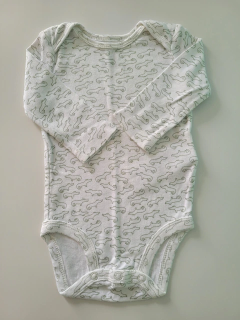 Body manga longa jacarés Carters