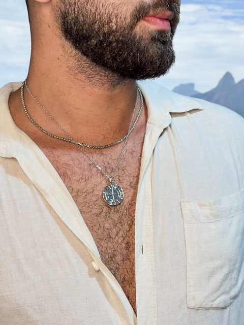 Colar Duplo Bússola - comprar online