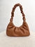 Bolsa Baguete Lola na internet