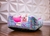 Cama Quadrada para Cachorro ou Gato Luppet Luxo Rosa Borboleta Tamanho:M (LP8018 na internet