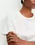 T-SHIRT MINI CORACAO BORDADO OFF WHITE- SHOULDER na internet