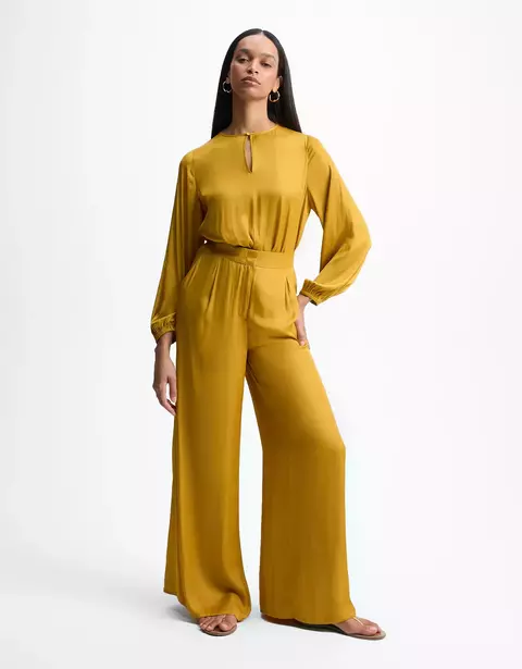 BLUSA ALONGADA ACETINADA- SHOULDER
