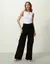 CALCA CARGO COM CONTRASTE-SHOULDER