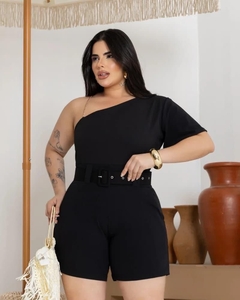 Macaquinho Plus Size