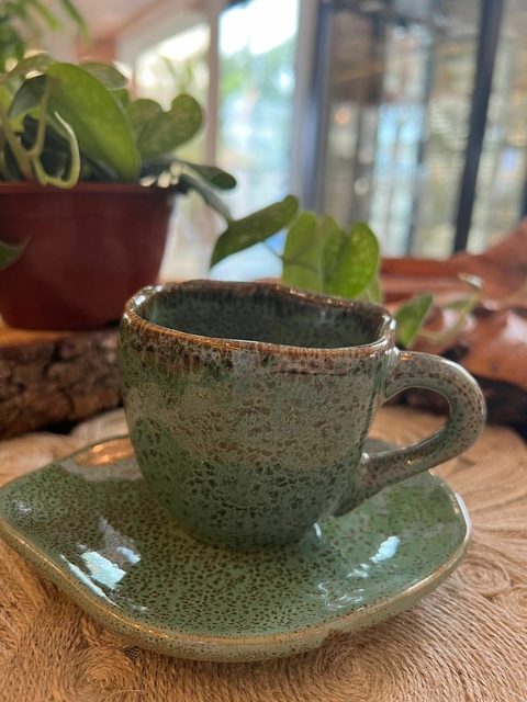 Xícara com pires orgânica Verde Jade