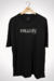 Camiseta Oversized We Are What We Must Be Preta na internet