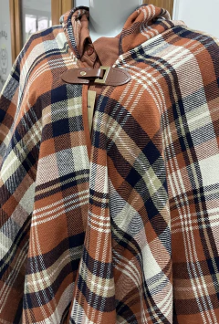 Capa Longa Xadrez na internet