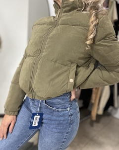 Campera puffer verde militar, forrada. - RMVG