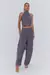 CALÇA VISCOSE RETA COM ZIPER METAL LATERAL - comprar online