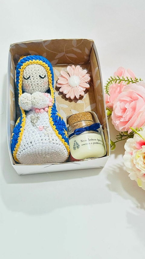 Mini Santnha - Amigurumi Com a Vela - comprar online