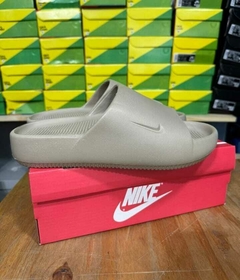 Ojotas Nike Clam - Wildborn