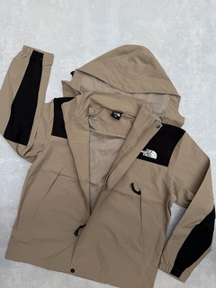 Campera The Northe Face impermeable - comprar online