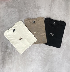 REMERA NIKE SB BORDADA