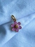 Pingente Flor com resina colorida 18mm aprox. - comprar online