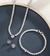 Rivieras colar pulseira e brincos corações