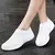 Mulheres sapatos vulcanizados de alta qualidade tênis penetração em apartamen na internet