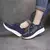 2024 novo feminino atualizado vulcanizar sapatos moda cunhas plataforma tênis s na internet