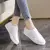 Novos sapatos brancos femininos moda confortáveis apartamentos rendas até sapa na internet