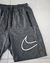Short Nike gris en internet