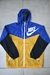 Campera rompeviento NIKE - Sunna