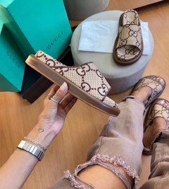 Sandalia Monogram Gucci - Charo Costa