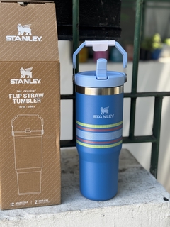 Botella térmica Stanley Flip Straw 880 ml - comprar online