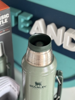 Imagen de Termo Stanley Classic 950 ml