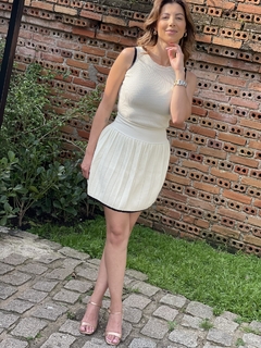 Conjunto Celine Off-white na internet